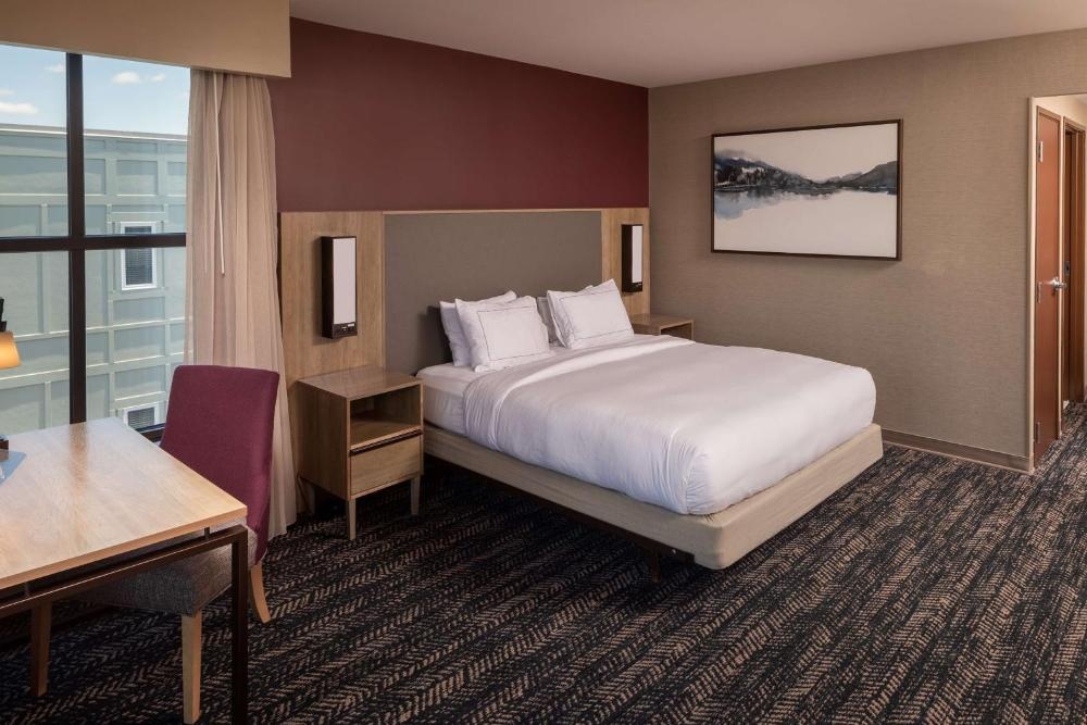 Hilton Asheville Biltmore Park Image 30